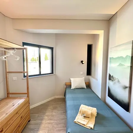 Campus 121 Apartment *